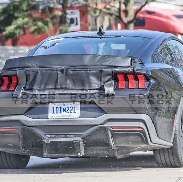 2024 ford mustang center exit exhaust test mule prototype